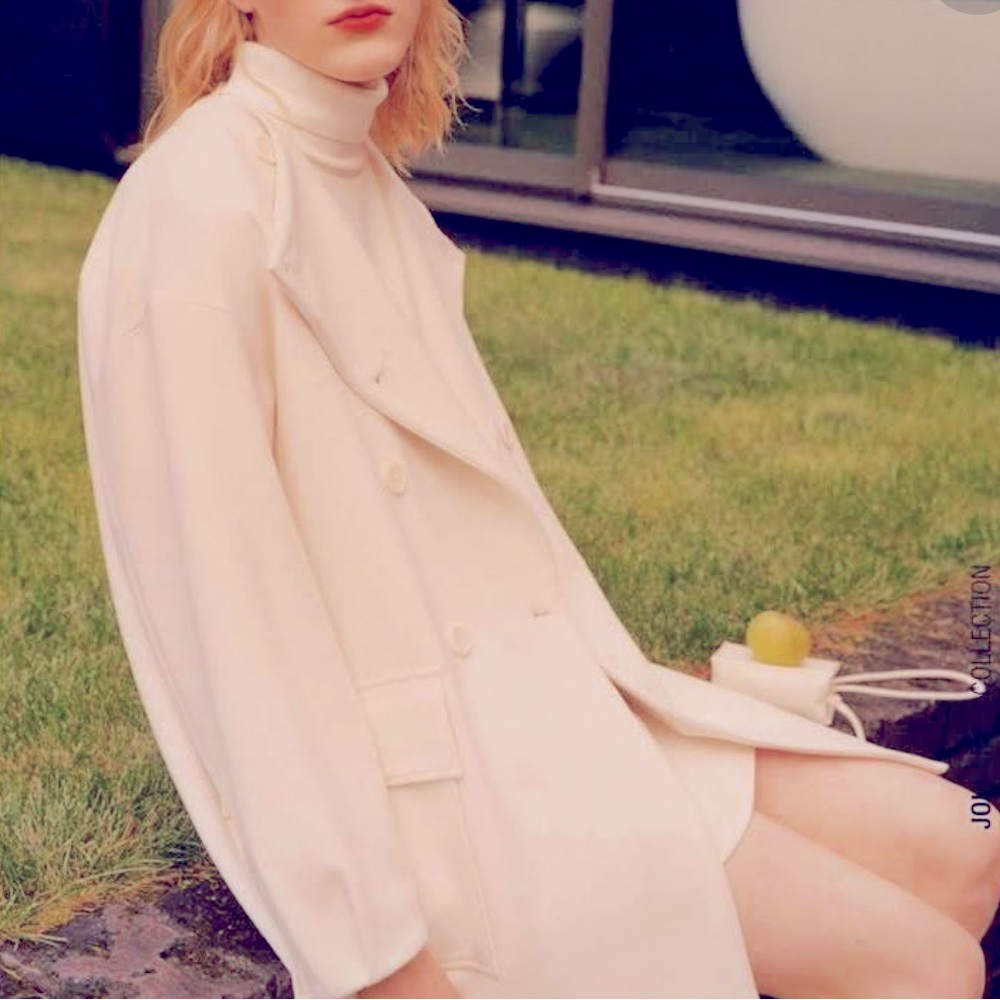ZARA ecru ivory coat with drop shoulder balloon sleeves size M